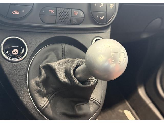 アバルト５９５ コンペティツィオーネ　ＭＴ・ブレンボブレーキキャリパー・１７インチアルミホイール・バックカメラ・純正ディスプレイ・ＡｐｐｌｅＣａｒＰｌａｙ　ＡｎｄｏｒｏｉｄｏＡｕｔｏ対応・キーレス・パーキングセンサー（15枚目）