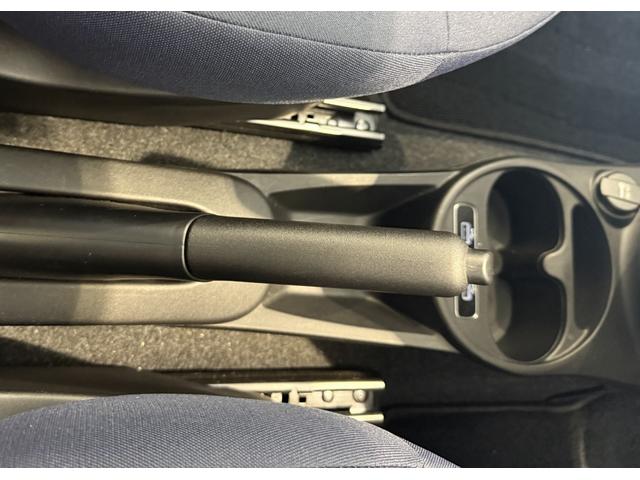 ５００ １．２　カルト　ＡＴ・純正ディスプレイ・ＡｐｐｌｅＣａｒＰｌａｙ　ＡｎｄｏｒｏｉｄｏＡｕｔｏ対応・キーレス・ミラー型バックモニター・クルーズコントロール機能付（15枚目）