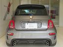 コンペティツィオーネ　ＭＴ・左ハンドル・純正ディスプレイ・ＡｐｐｌｅＣａｒＰｌａｙ　ＡｎｄｏｒｏｉｄｏＡｕｔｏ対応・キーレス・ブレンボキャリパー・ＥＴＣ・パーキングセンサー（23枚目）