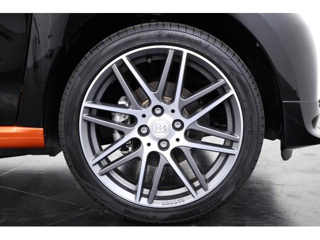 BRABUS エクスクルーシブ 黒革 パノラミックルーフ(4枚目)