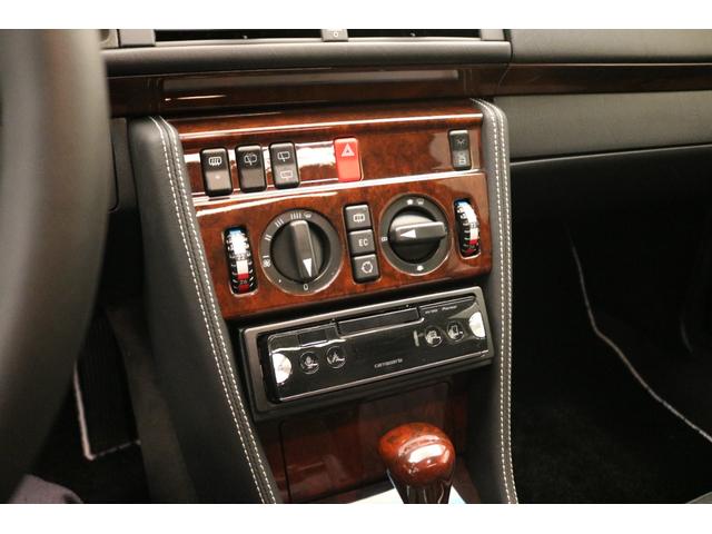 Ｅクラスステーションワゴン Ｅ３２０ステーションワゴン（10枚目）