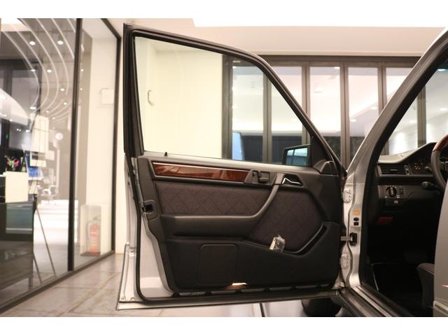 Ｅクラスステーションワゴン Ｅ３２０ステーションワゴン（21枚目）