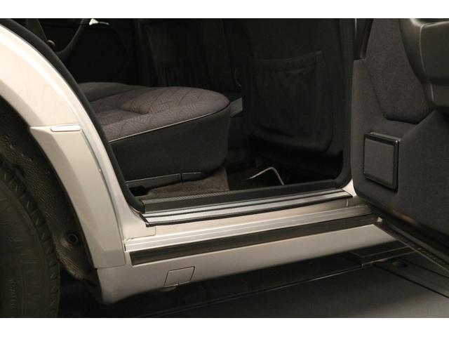 Ｅクラスステーションワゴン Ｅ３２０ステーションワゴン（28枚目）