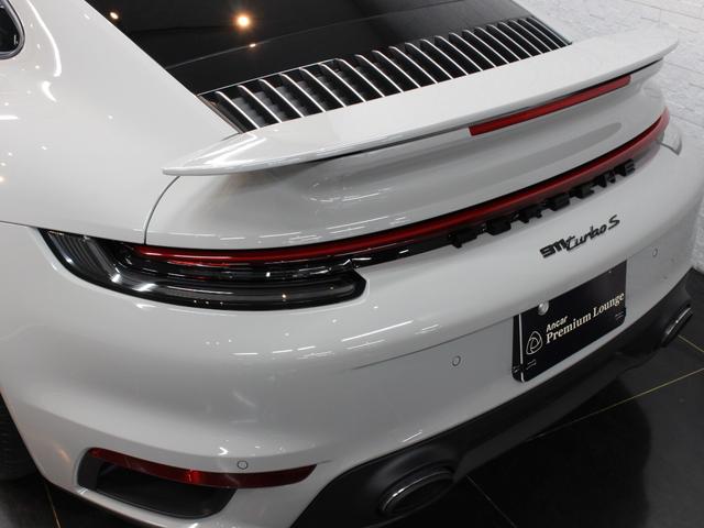 ９１１ターボＳ　２０２２年モデル　黒革　アダプティブスポーツシート　Ｆリフト　サンルーフ　スポエグ　ＬＥＤマトリクスライト　レーンチェンンジＡ　アダプティブクルーズ　ヒーター付ＧＴステア　ヒーター＆ベンチレーション(28枚目)