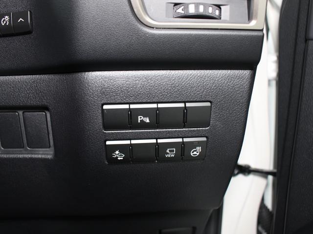 ＮＸ ＮＸ２００ｔ　Ｆスポーツ　パノラマルーフ／コンビレザーシート／純正ナビ・バックカメラ／フルセグＴＶ／プリクラッシュセーフティ／ＬＥＤヘッドライト／ハンドルヒーター／クルーズコントロール／純正１８インチＡＷ／パドルシフト／ＥＴＣ（45枚目）