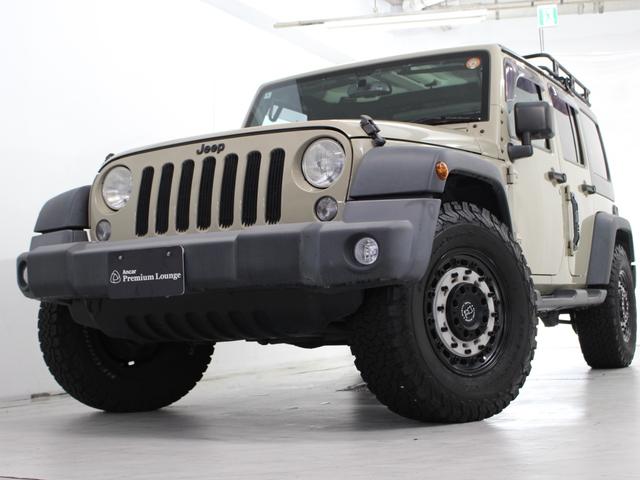 ジープ・ラングラーアンリミテッド スポーツ BlachRhino17AW BFグッドリッチT/A Smittybilt Defenderルーフラック V6EG ゴビC/C カロッツェリアナビ BTオーディオ フルセグTV LEDヘッドライト(4枚目)