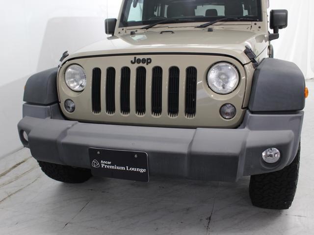 ジープ・ラングラーアンリミテッド スポーツ BlachRhino17AW BFグッドリッチT/A Smittybilt Defenderルーフラック V6EG ゴビC/C カロッツェリアナビ BTオーディオ フルセグTV LEDヘッドライト(24枚目)