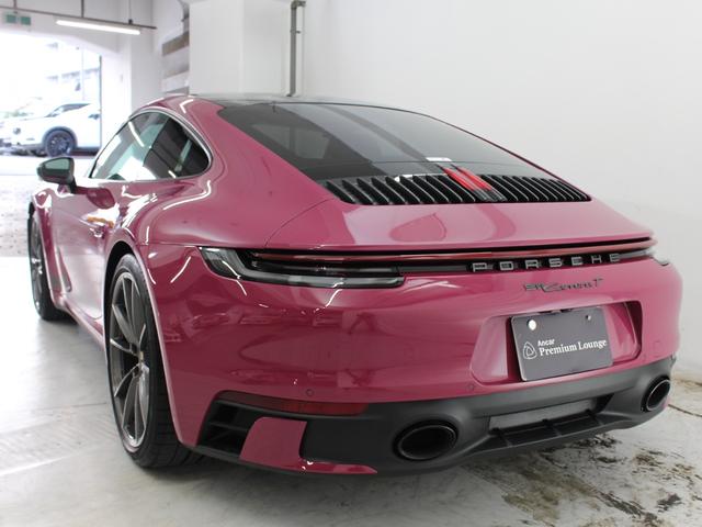 911 911カレラT 右H/7MT/スポーツデザインPKG/カーボンルーフ/カーボンフルバケシート/Rアクスルステア/PDLSプラス/Race-Tex-GTスポーツステア&ルーフライニング/ロゴエンボスコンソール/デカール(9枚目)