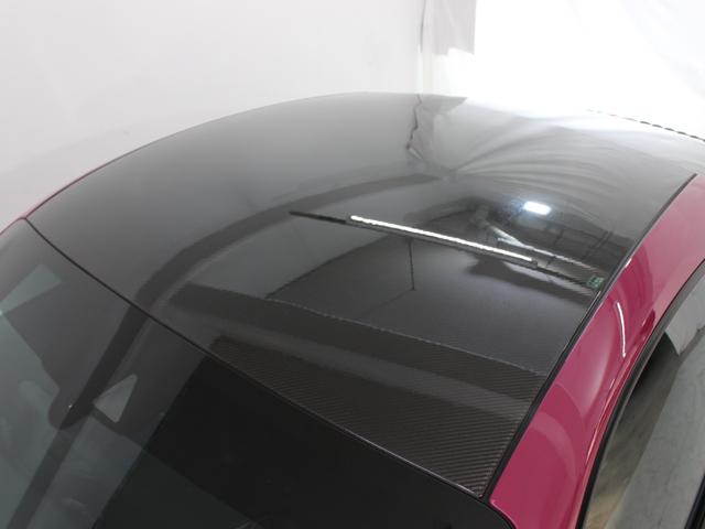 911 911カレラT 右H/7MT/スポーツデザインPKG/カーボンルーフ/カーボンフルバケシート/Rアクスルステア/PDLSプラス/Race-Tex-GTスポーツステア&ルーフライニング/ロゴエンボスコンソール/デカール(31枚目)