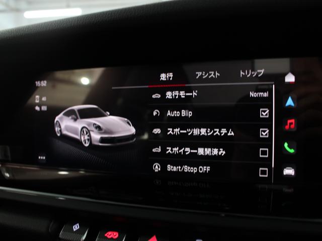 911 911カレラT 右H/7MT/スポーツデザインPKG/カーボンルーフ/カーボンフルバケシート/Rアクスルステア/PDLSプラス/Race-Tex-GTスポーツステア&ルーフライニング/ロゴエンボスコンソール/デカール(57枚目)