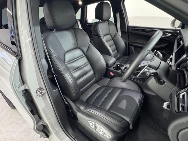 マカン マカンＧＴＳ　１オーナ　ＯＰ２４５　ＰＴＶ　Ｐｌｕｓ　クレヨンカラー　パノラマルーフ　ＢＯＳＥサラウンド　エクステンデッドブラックレザー　シート／ヒーター＆ベンチレーション　２１ＡＷ　ＰＤＬＳプラス　レーンキープ（11枚目）