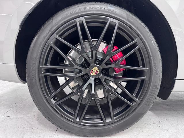 マカン マカンＧＴＳ　１オーナ　ＯＰ２４５　ＰＴＶ　Ｐｌｕｓ　クレヨンカラー　パノラマルーフ　ＢＯＳＥサラウンド　エクステンデッドブラックレザー　シート／ヒーター＆ベンチレーション　２１ＡＷ　ＰＤＬＳプラス　レーンキープ（26枚目）