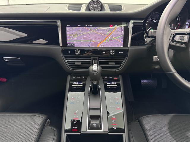 マカン マカンＧＴＳ　１オーナ　ＯＰ２４５　ＰＴＶ　Ｐｌｕｓ　クレヨンカラー　パノラマルーフ　ＢＯＳＥサラウンド　エクステンデッドブラックレザー　シート／ヒーター＆ベンチレーション　２１ＡＷ　ＰＤＬＳプラス　レーンキープ（37枚目）