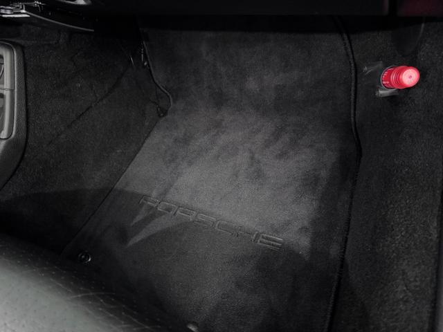 ９１１ ９１１カレラ　Ｈ２２　Ｈ２３　Ｈ２６　Ｈ２８　Ｈ３０　Ｒ２　Ｒ４　Ｒ７記録簿　ブラックレザー　電動Ｒウィング　キセノンヘッドライト　１７インチＡＷ（45枚目）