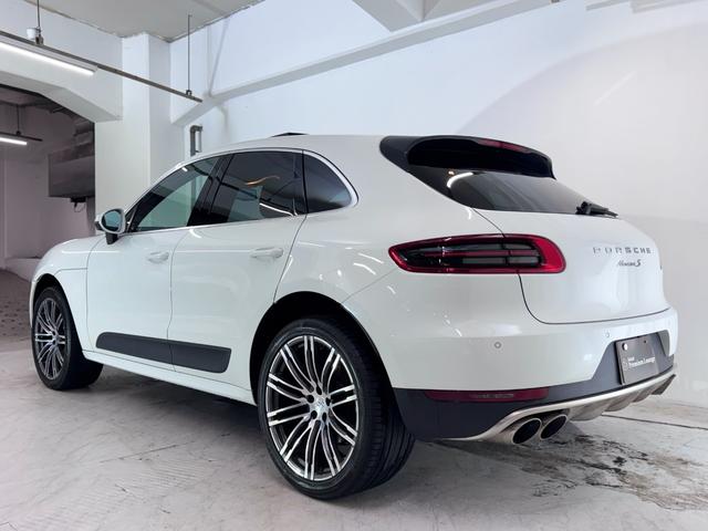 マカン マカンS パノラマサンルーフ ブラックレザー電動シート 前後シートヒーター 21AW フルセグTV BカメラBTオーディオスマートキー 電動Rゲート HIDヘッドライト パドルシフト マルチスポーツステア(6枚目)