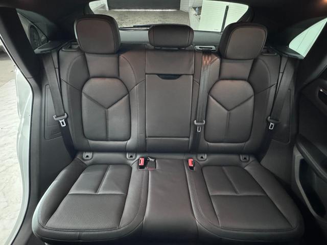 マカン マカンS パノラマサンルーフ ブラックレザー電動シート 前後シートヒーター 21AW フルセグTV BカメラBTオーディオスマートキー 電動Rゲート HIDヘッドライト パドルシフト マルチスポーツステア(16枚目)