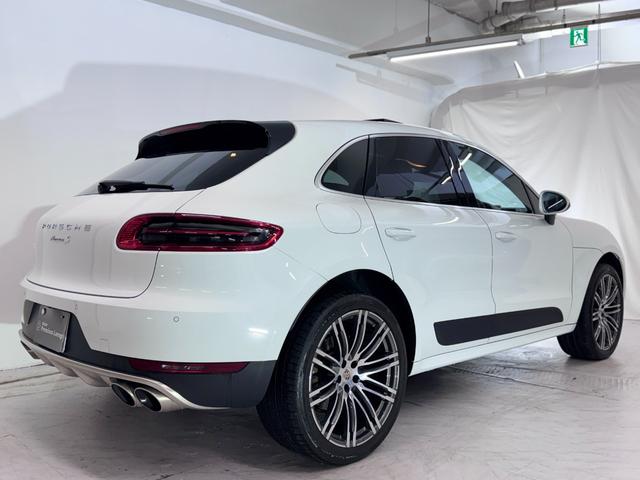 マカン マカンS パノラマサンルーフ ブラックレザー電動シート 前後シートヒーター 21AW フルセグTV BカメラBTオーディオスマートキー 電動Rゲート HIDヘッドライト パドルシフト マルチスポーツステア(22枚目)