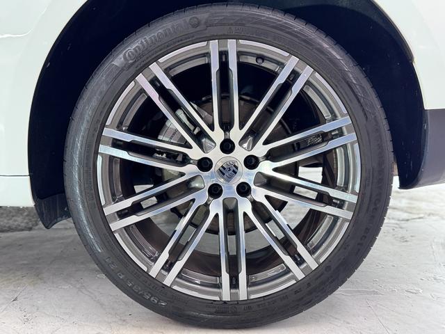 マカン マカンS パノラマサンルーフ ブラックレザー電動シート 前後シートヒーター 21AW フルセグTV BカメラBTオーディオスマートキー 電動Rゲート HIDヘッドライト パドルシフト マルチスポーツステア(29枚目)