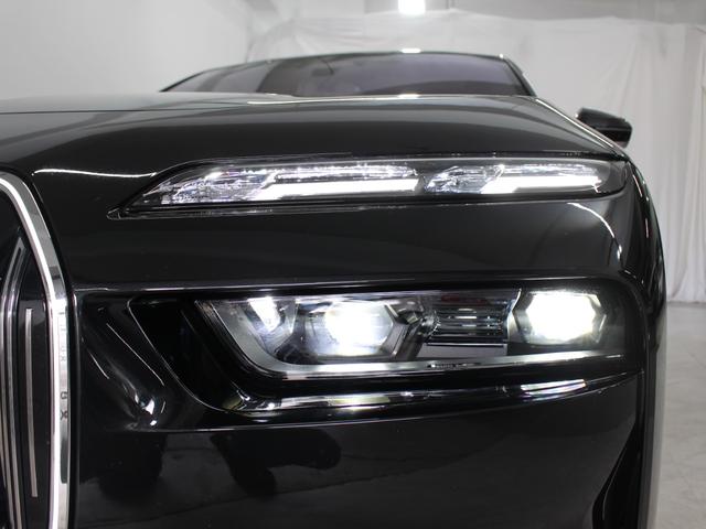 7シリーズ 740i エクセレンス 黒レザー/パノラマルーフ/リアエンターテイメント/リアコンフォートP/エグゼクティブシート/31.3インチBMWシアタースクリーン/B&Wオーディオ/ヘッドアップD/純正ナビ/ブラックサファイア(46枚目)