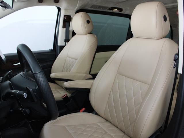 Ｖクラス 　新車並行／左ハンドル／ベージュ革シート／２ｎｄキャプテンシート／サードシート電動ベッド／ウッド調インテリア／アルカンターラルーフ／２０インチホイール／クルーズコントロール／社外ナビ／レーダー／ドラレコ（44枚目）