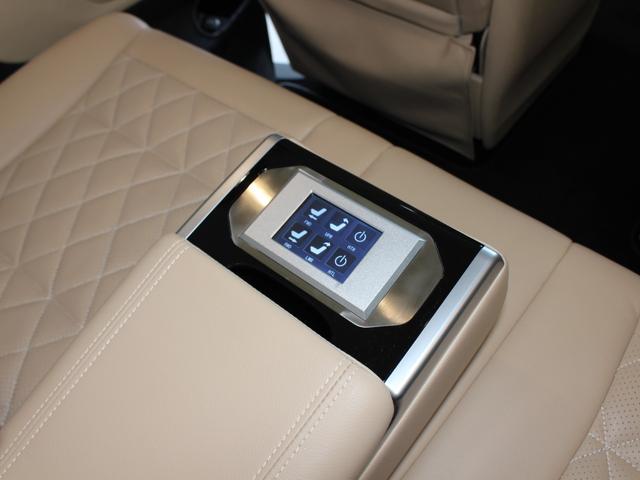 Ｖクラス 　新車並行／左ハンドル／ベージュ革シート／２ｎｄキャプテンシート／サードシート電動ベッド／ウッド調インテリア／アルカンターラルーフ／２０インチホイール／クルーズコントロール／社外ナビ／レーダー／ドラレコ（50枚目）