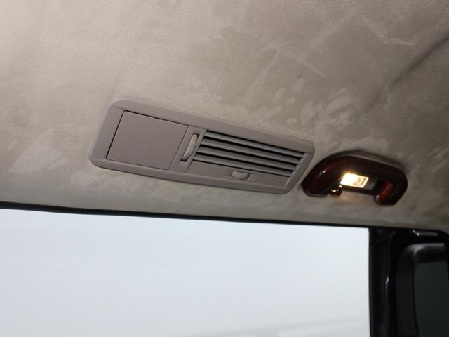 Ｖクラス 　新車並行／左ハンドル／ベージュ革シート／２ｎｄキャプテンシート／サードシート電動ベッド／ウッド調インテリア／アルカンターラルーフ／２０インチホイール／クルーズコントロール／社外ナビ／レーダー／ドラレコ（51枚目）