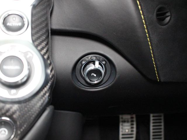 ７２０Ｓ ベースグレード　パフォーマンス／カーボンファイバーエクステリアパック１／Ｆリフト／スペシャルペイント／ゴリラガラス／スポーツエキゾースト／５ツインスポーク鍛造ホイール／Ｆ＆Ｒパーキングセンサー／カーボンブレーキ（44枚目）