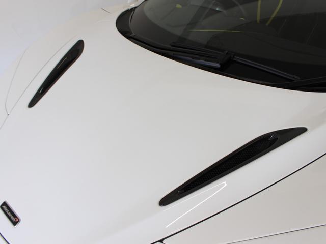 ７２０Ｓ ベースグレード　パフォーマンス／カーボンファイバーエクステリアパック１／Ｆリフト／スペシャルペイント／ゴリラガラス／スポーツエキゾースト／５ツインスポーク鍛造ホイール／Ｆ＆Ｒパーキングセンサー／カーボンブレーキ（52枚目）