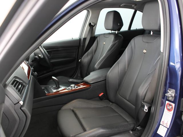 Ｂ３ ビターボ　リムジン　右Ｈ／ブラックレザーシート／サンルーフ／ハーマンカードン／コンフォートアクセス／アクラポビッチマフラー／純正２０インチＡＷ／ブルーキャリパー／シートヒーター／純正ナビ／ＥＴＣ／バックカメラ（15枚目）