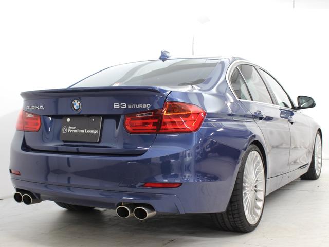Ｂ３ ビターボ　リムジン　右Ｈ／ブラックレザーシート／サンルーフ／ハーマンカードン／コンフォートアクセス／アクラポビッチマフラー／純正２０インチＡＷ／ブルーキャリパー／シートヒーター／純正ナビ／ＥＴＣ／バックカメラ（29枚目）