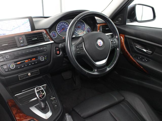 Ｂ３ ビターボ　リムジン　右Ｈ／ブラックレザーシート／サンルーフ／ハーマンカードン／コンフォートアクセス／アクラポビッチマフラー／純正２０インチＡＷ／ブルーキャリパー／シートヒーター／純正ナビ／ＥＴＣ／バックカメラ（46枚目）