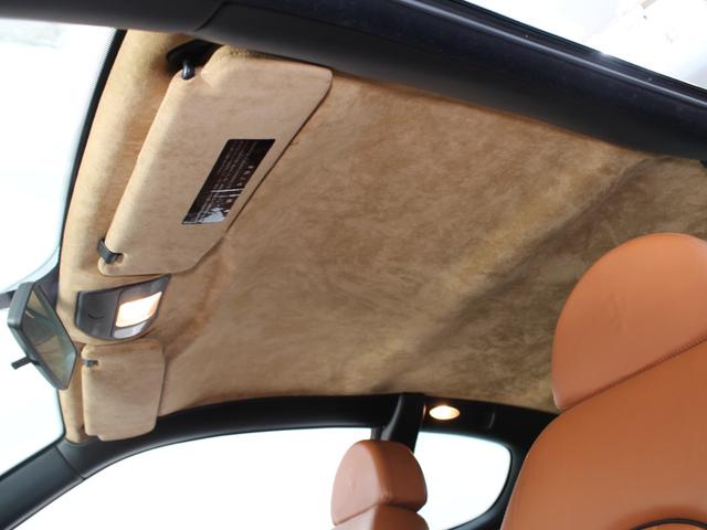 ３２００ＧＴ ベースグレード　左ハンドル／茶革／社外オーディオ＆スピーカー／ＨＩＤヘッドライト／電子スロットルボディ化／ブレーキ周り交換＆オーバーホール／ＡＢＳポンプ交換／エアコンドライヤー＆コンデンサー交換／アルカンターラルーフ（48枚目）