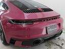911カレラT 右H/7MT/スポーツデザインPKG/カーボンルーフ/カーボンフルバケシート/Rアクスルステア/PDLSプラス/Race-Tex-GTスポーツステア&ルーフライニング/ロゴエンボスコンソール/デカール(28枚目)