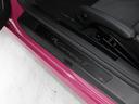 911カレラT 右H/7MT/スポーツデザインPKG/カーボンルーフ/カーボンフルバケシート/Rアクスルステア/PDLSプラス/Race-Tex-GTスポーツステア&ルーフライニング/ロゴエンボスコンソール/デカール(43枚目)