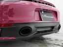 911カレラT 右H/7MT/スポーツデザインPKG/カーボンルーフ/カーボンフルバケシート/Rアクスルステア/PDLSプラス/Race-Tex-GTスポーツステア&ルーフライニング/ロゴエンボスコンソール/デカール(54枚目)