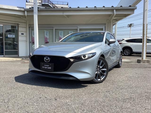 マツダ ＭＡＺＤＡ３ファストバック ＸＤ　Ｌパッケージ　３６０°セーフティＰｋｇ　マツダコネクトナビ　４ＷＤ　ワンオーナー　３６０°モニター　ケンウッド製２カメラドライブレコーダー　ＥＴＣ１．０車載機　衝突被害軽減ブレーキ　前後パーキングセンサー　３６０度カメラ　アイストップ