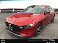 MAZDA3ファストバック 1.5 15S ブラック セレクション 360度ビューモニター ドライバーモニタリング ワイヤレス充電 ハイビームコントロールLEDヘッドライト マツダエマージェンシーコール アダクティブクルーズ シートヒーター マツダコネクトナビ デモア 中古車画像