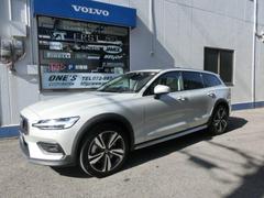 ボルボ　Ｖ６０　クロスカントリー　Ｂ５　ＡＷＤ　プロ