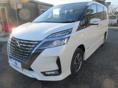 日産　セレナ　　ｅ−パワー　ハイウェイスターＶ　セ−フティパックＡ