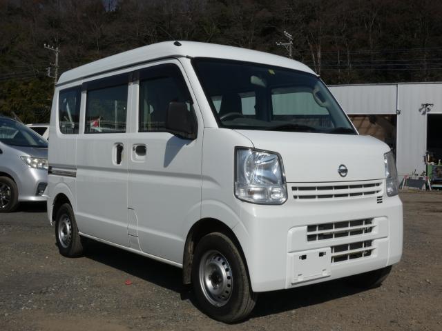 日産 ＮＶ１００クリッパーバン ＤＸ　５ＡＧＳ　記録簿有　ワンオーナー　ＭＴモード付　ＥＰＩ付ＡＢＳ　事業用ナンバー登録可　マニュアルエアコン　カタログ燃費１９．４ｋｍ／ｌ　車検整備付　０９保証　自社保証　ローン審査可　キャンペーン中！