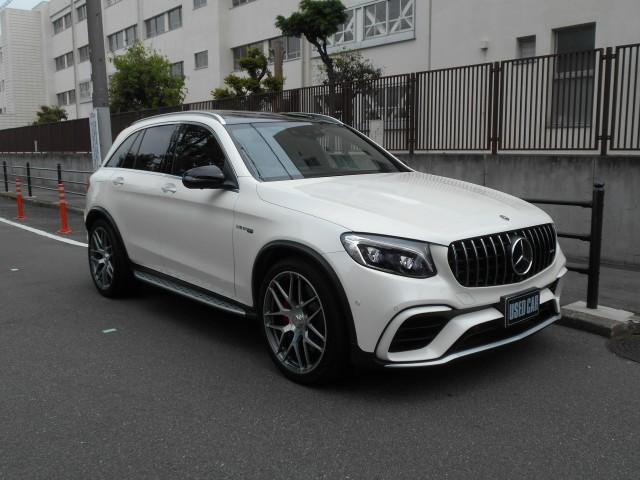 ＧＬＣ ＧＬＣ６３　Ｓ　４マチック＋　黒革シートヒーター　パノラマサンルーフ　ナビ　ＴＶ　３６０°ビューモニター　ブルメスターサウンド　ＡＭＧエグゾースト・ステアリング　２１インチアルミ　レッドキャリパー　オートテールゲート　ＨＵＤ