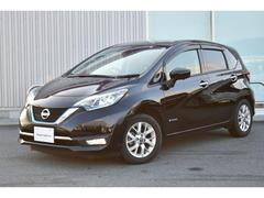 日産　ノート　ｅ−パワー　メダリスト　ＦＯＵＲ　４ＷＤ