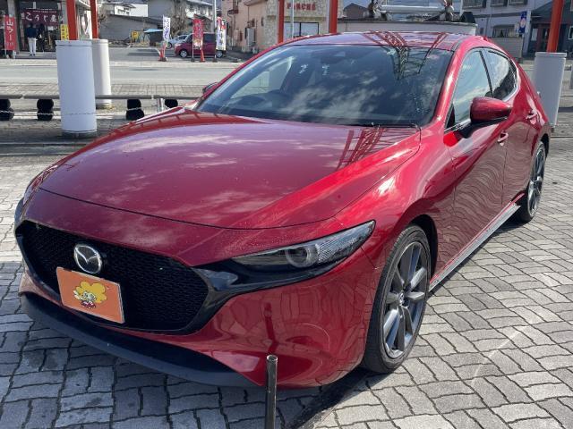 マツダ ＭＡＺＤＡ３ファストバック 　２０Ｓ　Ｌパッケージ　ＥＴＣ　アルミホイール　スマートキー　ＥＴＣ　クリアランスソナー　シートヒーター　メモリーナビ　フルセグ　全周囲カメラ