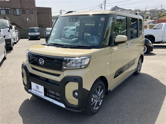 タント ファンクロス　届け出済未使用車　ナビ　バックカメラ　ＥＴＣ　ドアバイザー　フロアマット　フロントドライブレコーダー