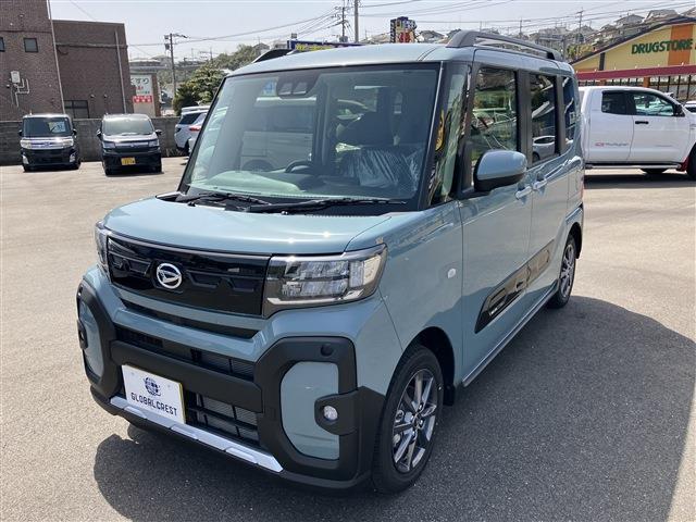 ダイハツ タント ファンクロス　届け出済未使用車　ナビ　バックカメラ