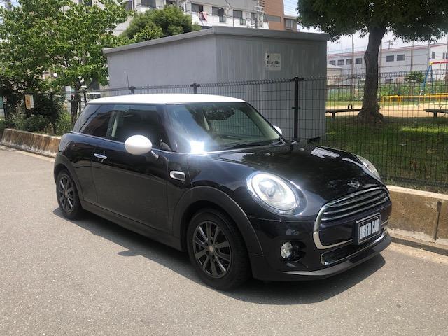 ＭＩＮＩ(ミニ) クーパー　純正ナビ　オートライト　アイドリングストップ　ドライビングパフォーマンスコントロール　６ＡＴ　Aftermarket前後ドライブレコーダー 中古車画像