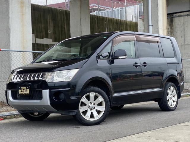 Ｇ　ナビパッケージ　４ＷＤ　純正ナビ　後席モニター　バックカメラ