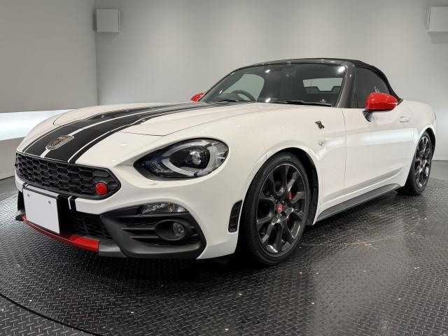 アバルト 124スパイダー 1.4入庫致しました。 革シート/SDナビゲーションPKG/アダプティブLEDヘッド