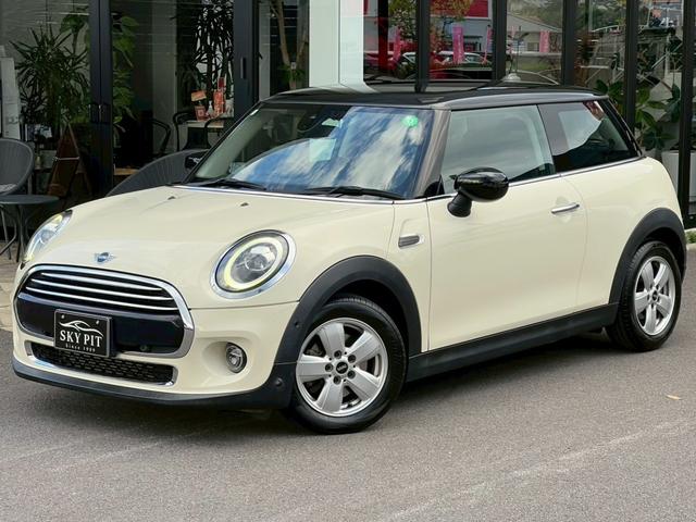 オプションの充実したＭＩＮＩクーパーＤ入庫しました♪ 人気のクリーンディーゼル＆ＬＣＩモデル♪おすすめです♪