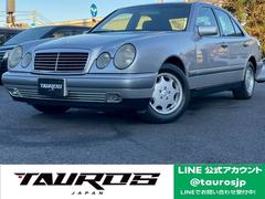 Eクラス  純正アルミホイール 15インチ エアコン キーレス スマートキー スペアキー レベライザー パワーウィンドウ パワーステアリング 中古車画像